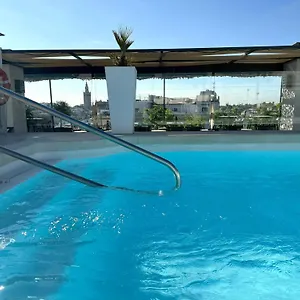 4* Hotel Bécquer