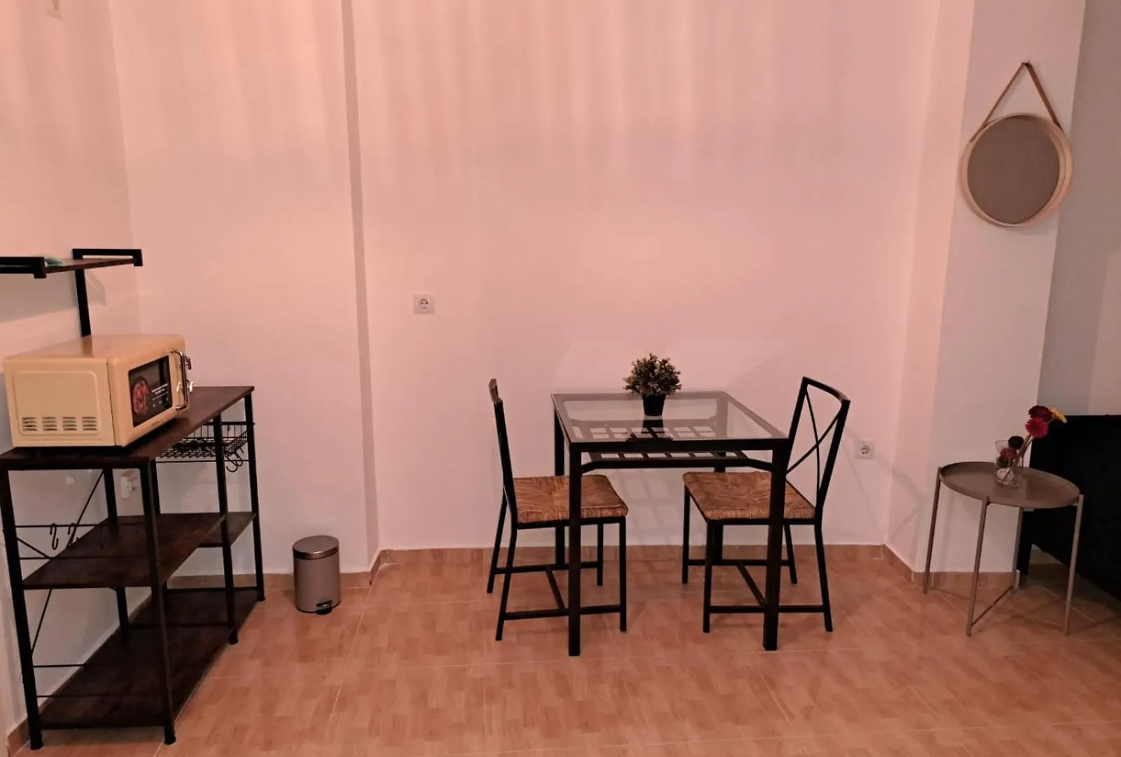 Liam Studio In Sevilla Centric Spain